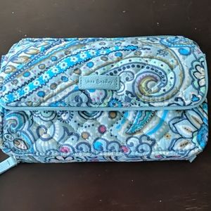 All-In-One crossbody